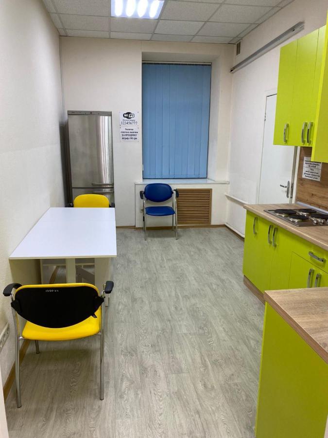 Хостел Мажор Kharkiv Extérieur photo