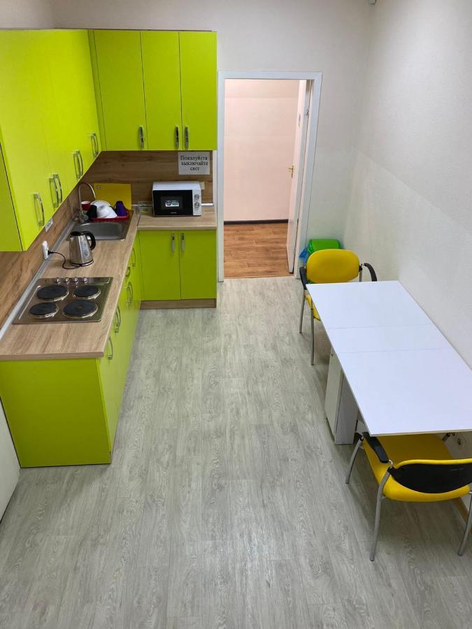 Хостел Мажор Kharkiv Extérieur photo